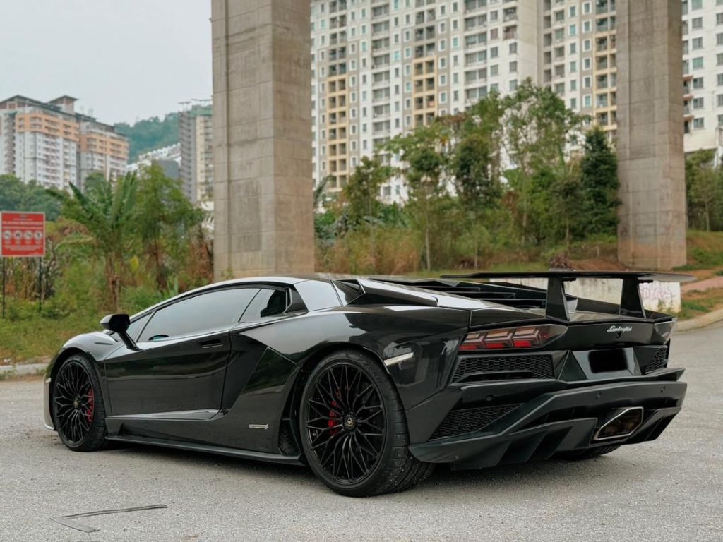 lambo (10)